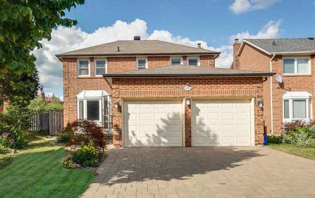 20 Pagehurst Crt, House detached with 3 bedrooms, 4 bathrooms and 6 parking in Richmond Hill ON | Image 1