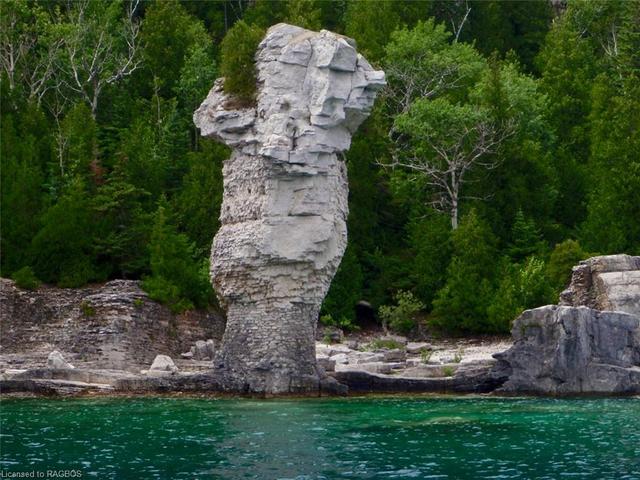 Boat to Tobermory or Flowerpot Island right from 662 Dorcas Bay Road. | Image 43