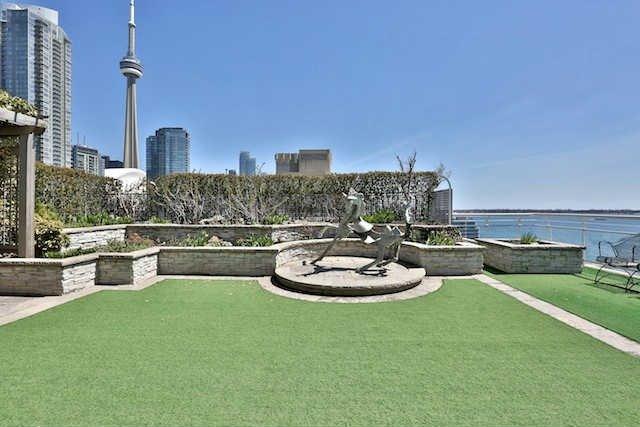 1002w - 480 Queens Quay W, Condo with 3 bedrooms, 4 bathrooms and 3 parking in Toronto ON | Image 17