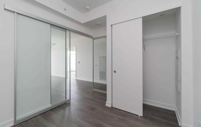 1807 - 161 Roehampton Ave, Condo with 2 bedrooms, 2 bathrooms and 1 parking in Toronto ON | Image 28