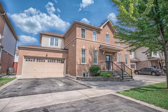 70 Seward Cres, House detached with 4 bedrooms, 4 bathrooms and 4 parking in Ajax ON | Image 12