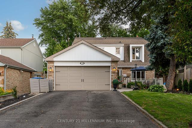 70 Madelaine Cres, House detached with 4 bedrooms, 4 bathrooms and 8 parking in Brampton ON | Image 1
