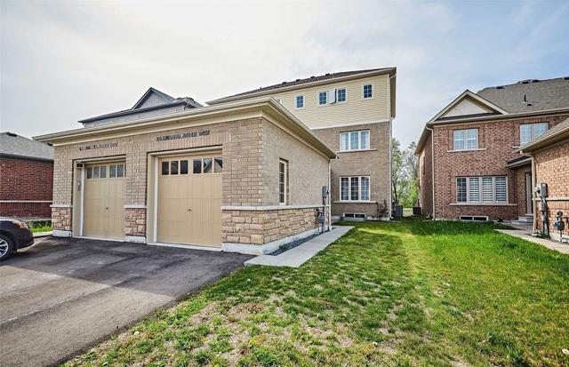176 Britannia Ave W, House semidetached with 4 bedrooms, 3 bathrooms and 3 parking in Oshawa ON | Image 26