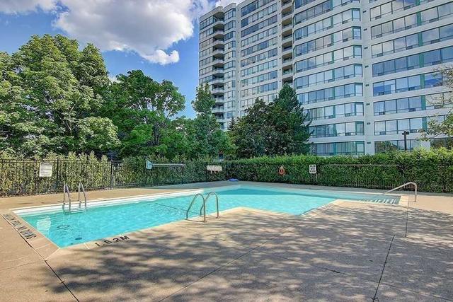 906 - 120 Promenade Circ, Condo with 2 bedrooms, 2 bathrooms and 1 parking in Vaughan ON | Image 4