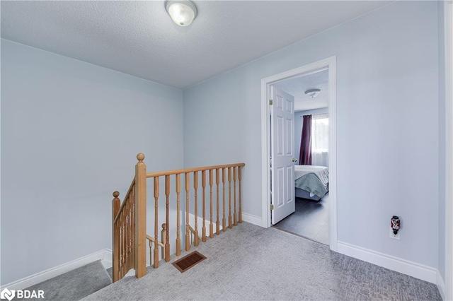 245 Stanley St, House attached with 3 bedrooms, 3 bathrooms and 3 parking in Barrie ON | Image 13
