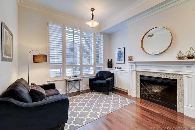 Th302 - 25 Greenview Ave, Townhouse with 3 bedrooms, 3 bathrooms and 2 parking in Toronto ON | Image 4