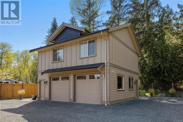 423 Craig St, House detached with 5 bedrooms, 4 bathrooms and 12 parking in Parksville BC | Image 78
