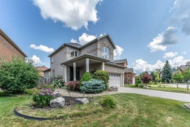 13 Black Walnut Dr, House detached with 3 bedrooms, 4 bathrooms and 2 parking in Markham ON | Image 2