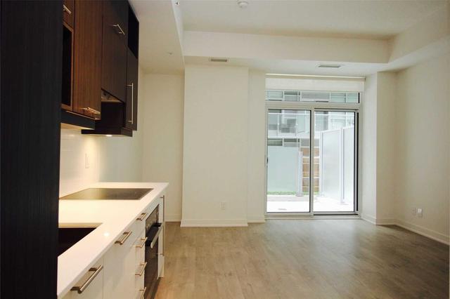 202 - 30 Nelson St, Condo with 0 bedrooms, 1 bathrooms and 0 parking in Toronto ON | Image 10