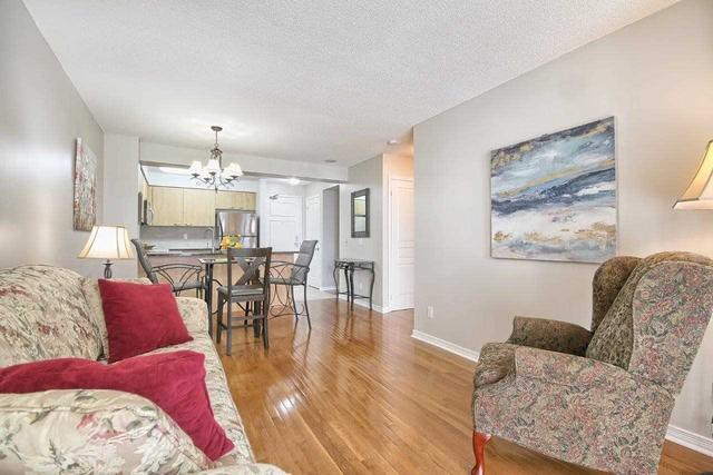 312 - 350 Red Maple Rd, Condo with 1 bedrooms, 1 bathrooms and 1 parking in Richmond Hill ON | Image 5