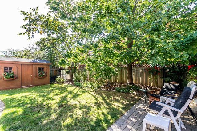 1966 Kempton Park Dr, House detached with 4 bedrooms, 3 bathrooms and 5 parking in Mississauga ON | Image 31