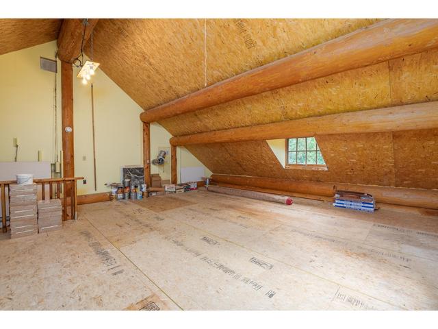 2197 Highway 3, House detached with 2 bedrooms, 2 bathrooms and 4 parking in Central Kootenay C BC | Image 33