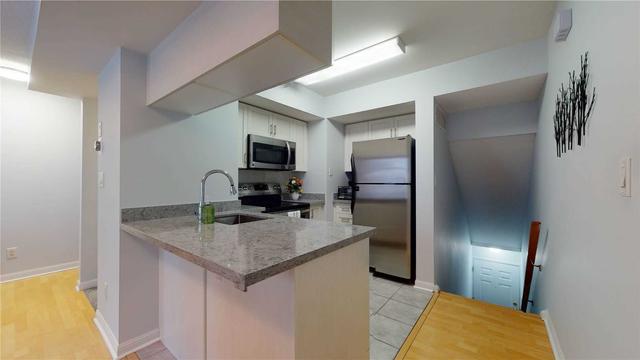 639 - 3 Everson Dr, Townhouse with 2 bedrooms, 2 bathrooms and 1 parking in Toronto ON | Image 15