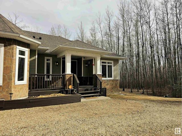 103 - 1414 Hwy 37, House detached with 5 bedrooms, 3 bathrooms and null parking in Lac Ste. Anne County AB | Image 4