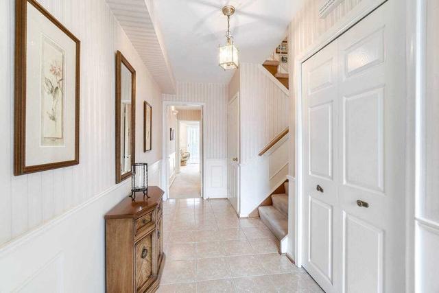 9 Pride Crt, House detached with 4 bedrooms, 3 bathrooms and 3 parking in Toronto ON | Image 23
