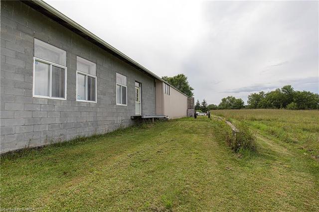 4288 Highway 2 Highway, House detached with 3 bedrooms, 1 bathrooms and 15 parking in Kingston ON | Image 8