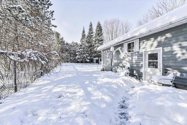 80 Elizabeth St, House detached with 3 bedrooms, 2 bathrooms and 5 parking in Barrie ON | Image 15
