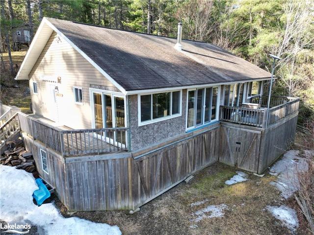 71a Kawigamog Lake Road, House detached with 3 bedrooms, 1 bathrooms and 6 parking in Parry Sound, Unorganized, Centre Part ON | Image 1