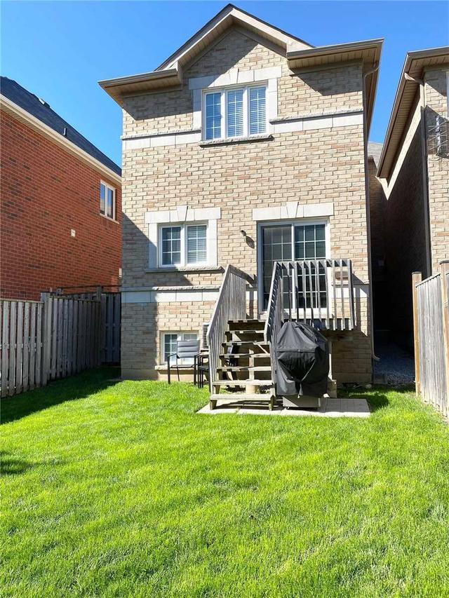5163 Angel Stone Dr, House attached with 3 bedrooms, 4 bathrooms and 2 parking in Mississauga ON | Image 25