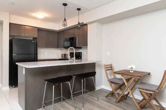 111 - 1045 Nadalin Hts, Condo with 1 bedrooms, 1 bathrooms and 1 parking in Milton ON | Image 5