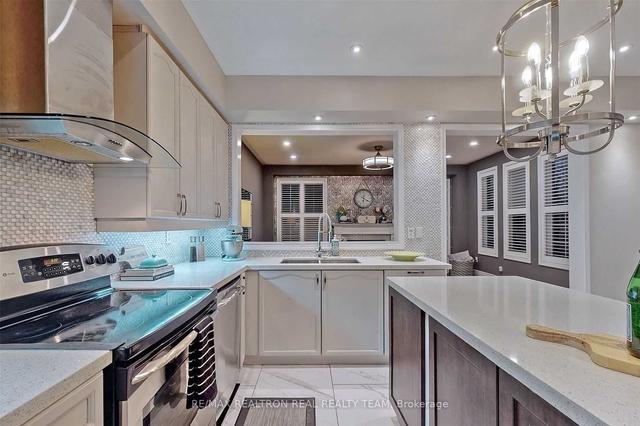 1 Christian Reesor Par Ave, House semidetached with 3 bedrooms, 4 bathrooms and 2 parking in Markham ON | Image 3