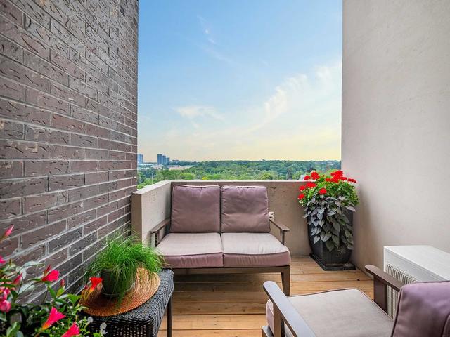 617 - 35 Ormskirk Ave, Condo with 2 bedrooms, 2 bathrooms and 1 parking in Toronto ON | Image 6