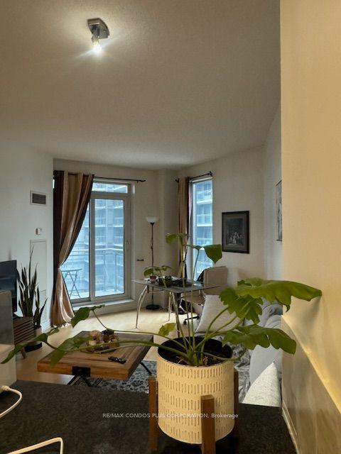 613 - 2119 Lakeshore Blvd W, Condo with 1 bedrooms, 1 bathrooms and 1 parking in Toronto ON | Image 7