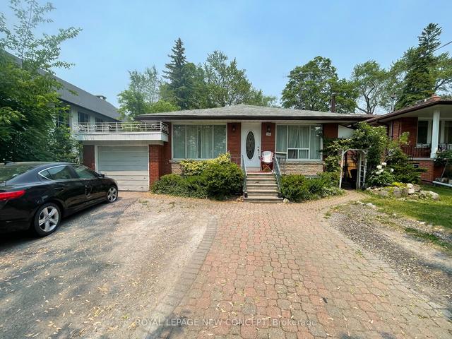 148 Hendon Ave, House detached with 4 bedrooms, 4 bathrooms and 5 parking in Toronto ON | Image 34