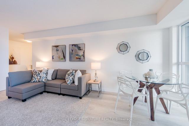 2401 - 30 Meadowglen Pl, Condo with 1 bedrooms, 2 bathrooms and 1 parking in Toronto ON | Image 23
