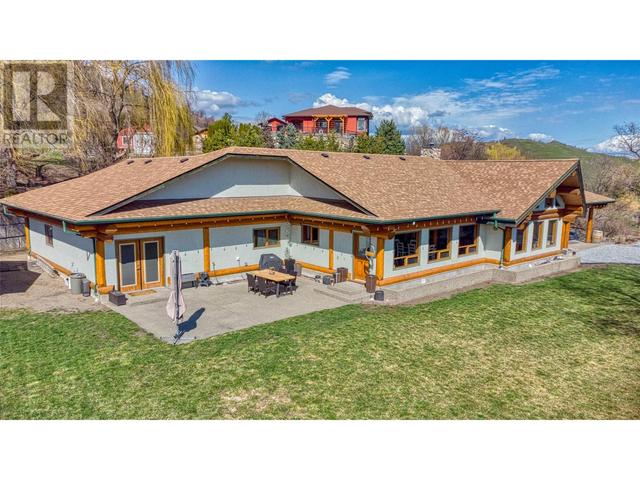 6690 Goose Lake Road, House detached with 3 bedrooms, 3 bathrooms and 10 parking in North Okanagan B BC | Image 3