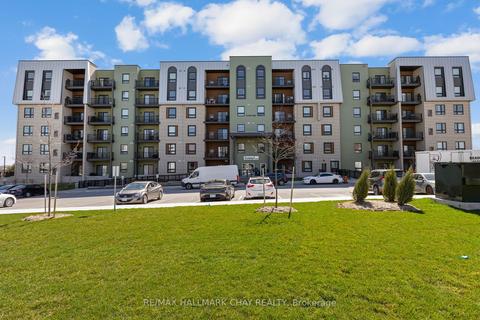 414 - 5 Chef Lane, Condo with 3 bedrooms, 2 bathrooms and 1 parking in Barrie ON | Card Image