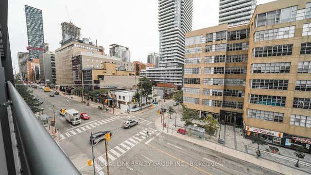 407 - 125 Redpath Ave, Condo with 1 bedrooms, 2 bathrooms and 1 parking in Toronto ON | Image 9