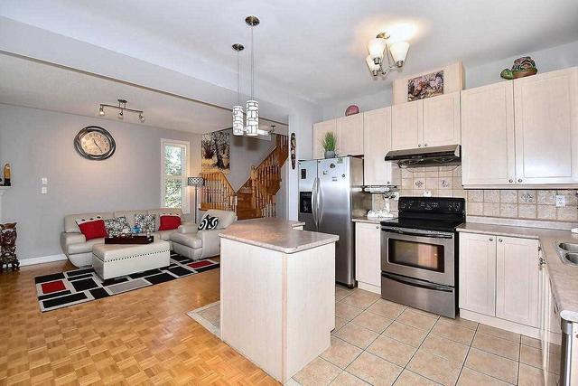 546 Vellore Woods Blvd, House detached with 3 bedrooms, 4 bathrooms and 4 parking in Vaughan ON | Image 25