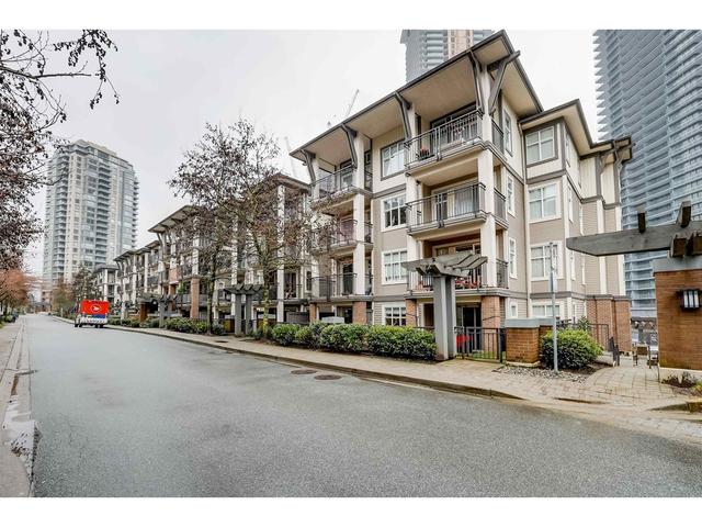 303 - 4788 Brentwood Drive, Condo with 1 bedrooms, 1 bathrooms and null parking in Burnaby BC | Card Image