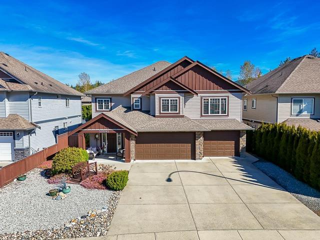32593 Carter Avenue, House detached with 5 bedrooms, 4 bathrooms and 6 parking in Mission BC | Image 1