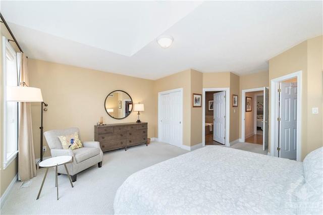 30 Silverthorn Court, House detached with 3 bedrooms, 3 bathrooms and 6 parking in Ottawa ON | Image 22