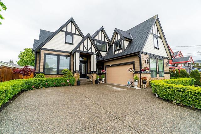 17429 58 Avenue, House detached with 7 bedrooms, 5 bathrooms and 6 parking in Surrey BC | Card Image