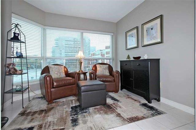 332 - 600 Queens Quay W, Condo with 1 bedrooms, 1 bathrooms and 1 parking in Toronto ON | Image 4