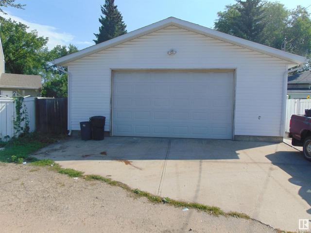 8430 76 St Nw Nw, House detached with 3 bedrooms, 1 bathrooms and null parking in Edmonton AB | Image 28