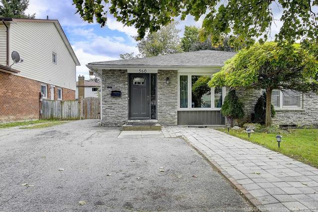 560 Berwick Cres N, House semidetached with 4 bedrooms, 2 bathrooms and 5 parking in Oshawa ON | Image 1