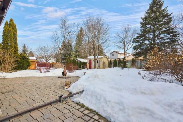 230 Oakwood Cres, House detached with 3 bedrooms, 3 bathrooms and 5 parking in Orangeville ON | Image 28