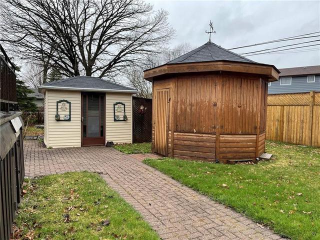 1118 Fifth Street E, House detached with 4 bedrooms, 2 bathrooms and 6 parking in Cornwall ON | Image 4