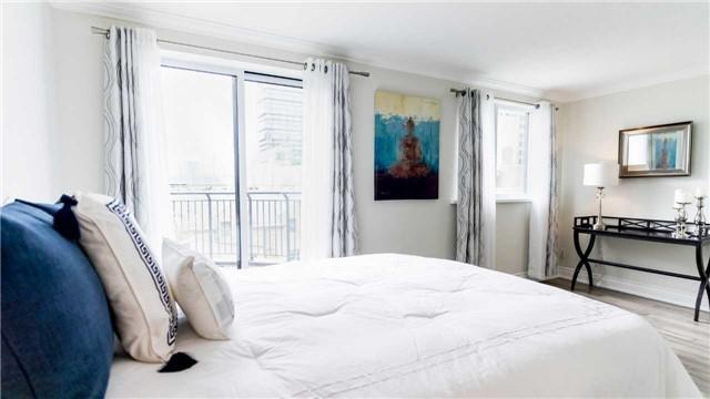Th6 - 80 Adelaide St E, Condo with 1 bedrooms, 2 bathrooms and 1 parking in Toronto ON | Image 13