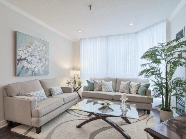 101 - 325 Webb Dr, Condo with 2 bedrooms, 2 bathrooms and 1 parking in Mississauga ON | Image 7