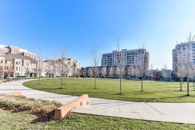 uph2 - 48 Suncrest Blvd, Condo with 3 bedrooms, 2 bathrooms and 1 parking in Markham ON | Image 3