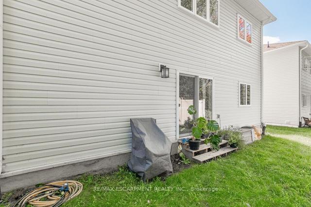 640 Wagner St, House detached with 5 bedrooms, 3 bathrooms and 6 parking in Gravenhurst ON | Image 35