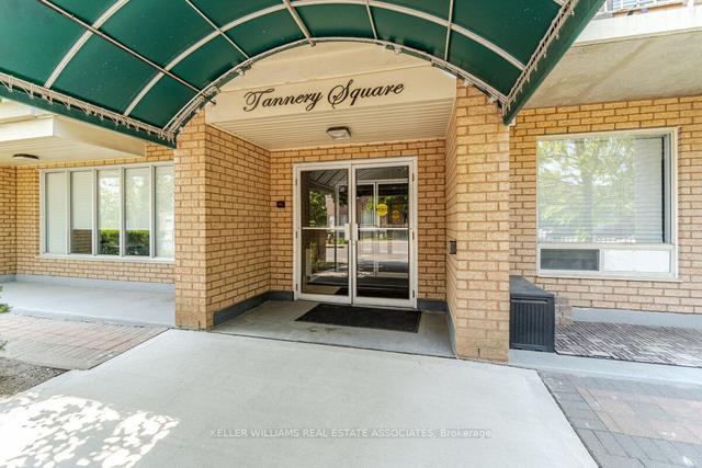 105 - 32 Tannery St, Condo with 2 bedrooms, 2 bathrooms and 1 parking in Mississauga ON | Image 13