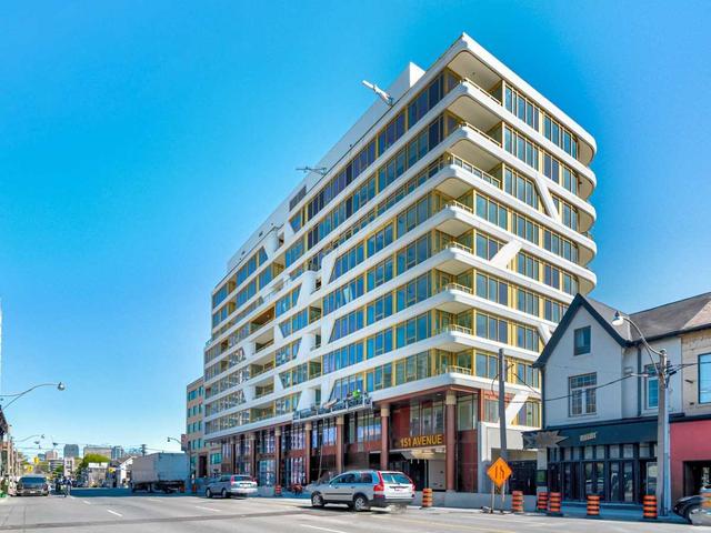 705 - 151 Avenue Rd, Condo with 2 bedrooms, 2 bathrooms and 1 parking in Toronto ON | Card Image