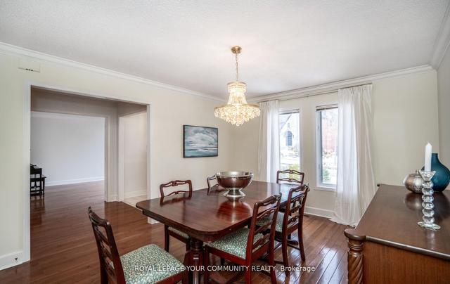 51 Hodgkinson Cres, House detached with 3 bedrooms, 4 bathrooms and 6 parking in Aurora ON | Image 4