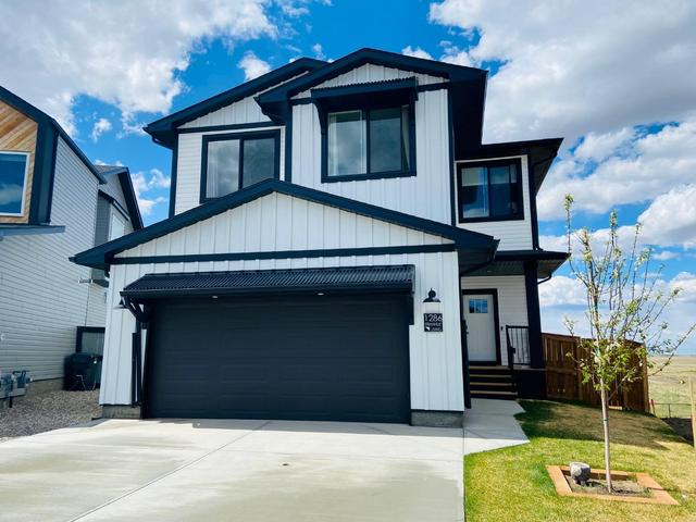 1286 Pacific Circle W, House detached with 4 bedrooms, 3 bathrooms and 2 parking in Lethbridge County AB | Image 5
